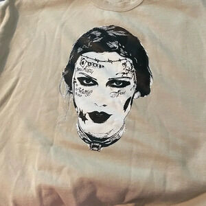 Taylor Swift  Super cute oversized Taylor swift/Post Malone colab sweatshirt